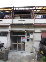 寝屋川市萱島東賃貸住宅の物件外観写真